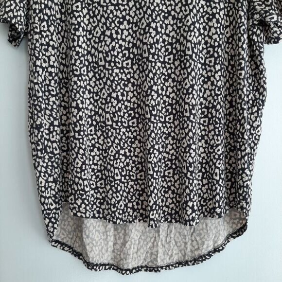 AEO | Soft & Sexy Leopard Print Relaxed Fit Hi-Low Top Sz M Flawed - Picture 4 of 11